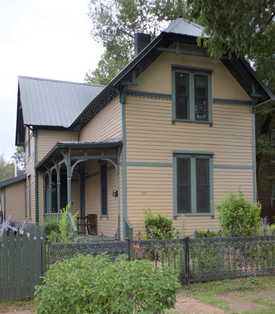 Bunny Terry Santa Fe Real Estate REAL Broker