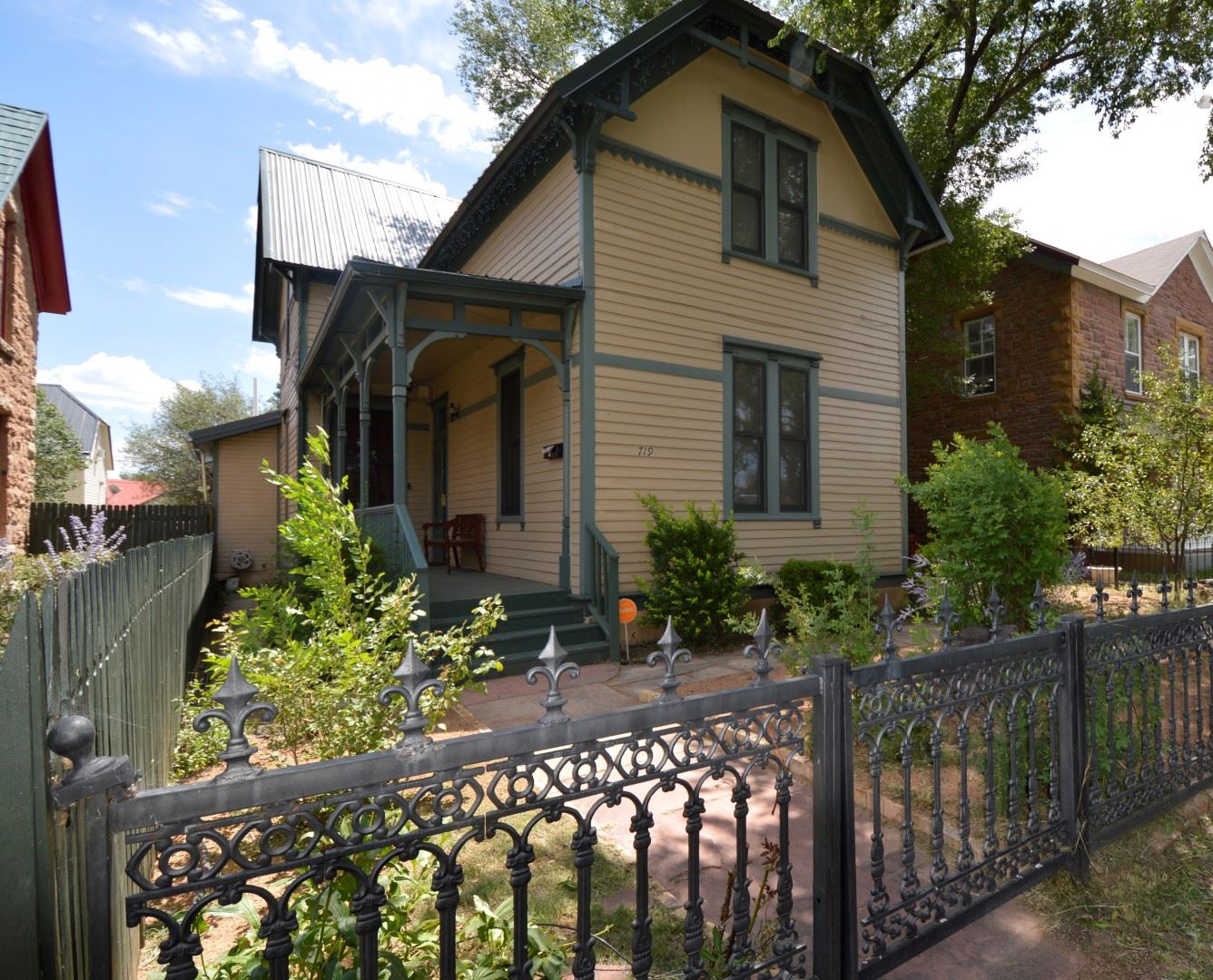 Bunny Terry Santa Fe Real Estate REAL Broker